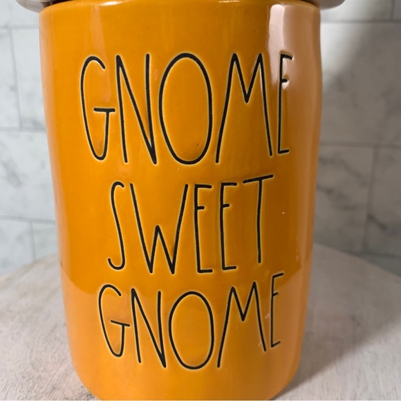 Rae Dunn gnome sweet gnome scented candle woodland trail scent - Picture 4 of 10